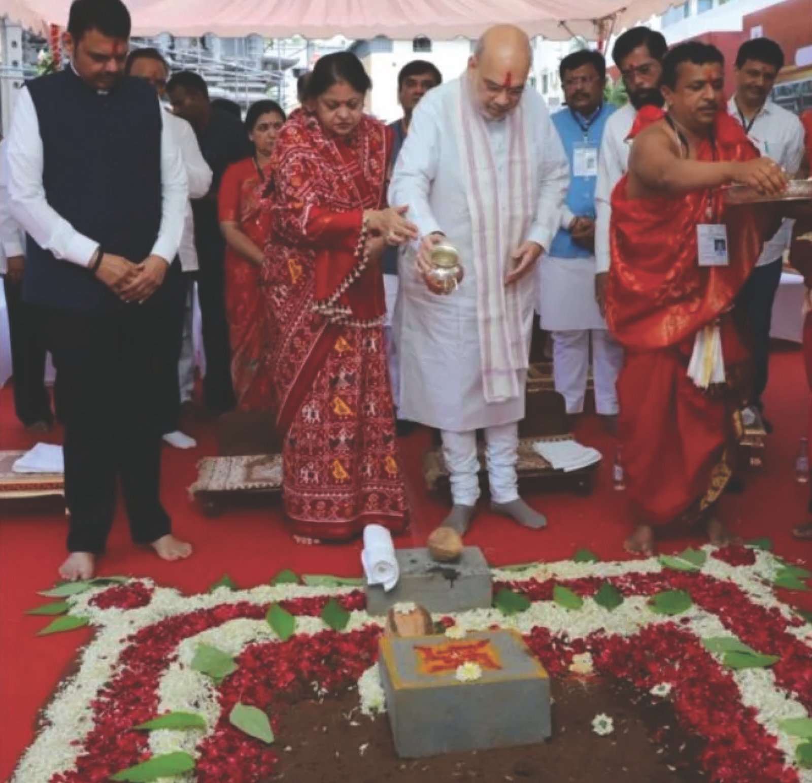 १४४५.९७ कोटींच्या श्री अंबाबाई मंदिर विकास आराखड्याचा केंद्रीय गृहमंत्री अमित शहा यांच्या हस्ते व मुख्यमंत्री देवेंद्र फडणवीस यांच्या उपस्थितीत शुभारंभ